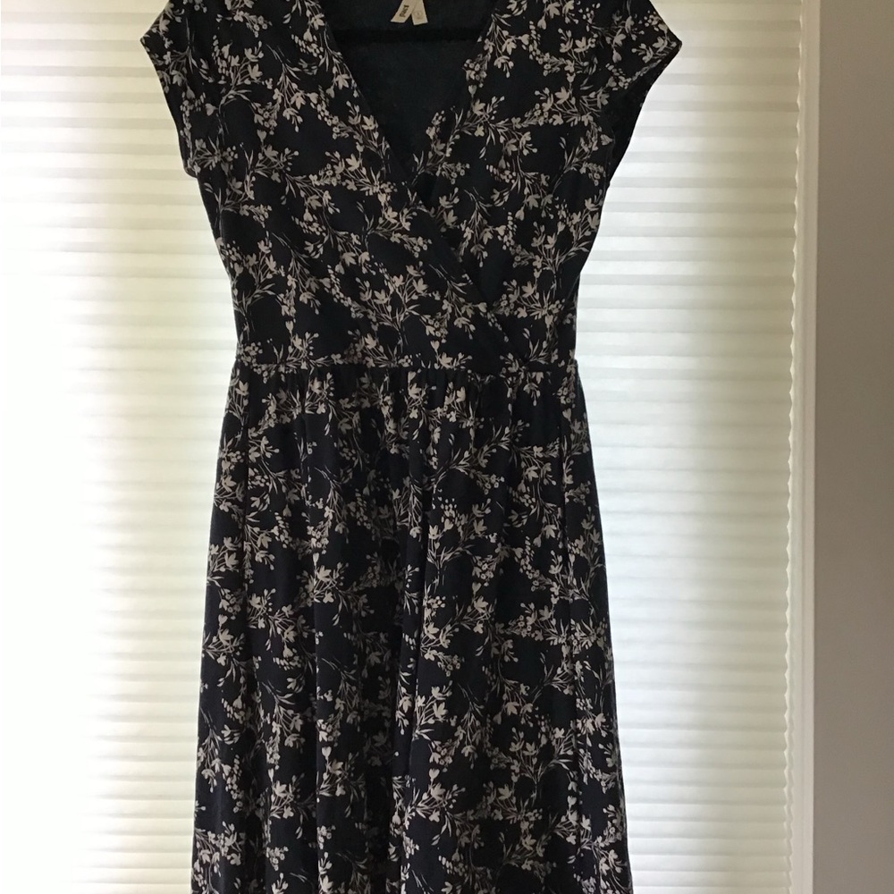 Pact navy V-Neck Midi Sundress